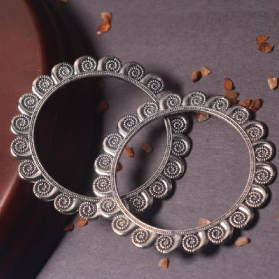 Beautiful and Stylish Silver Bangles