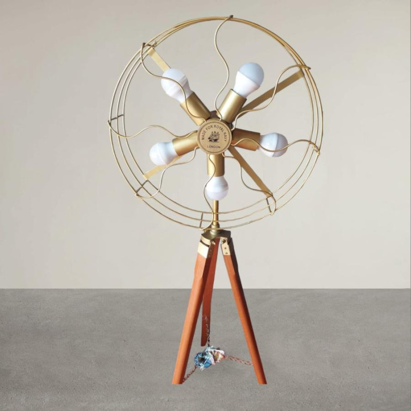 Royal Retro Luminaire Fan